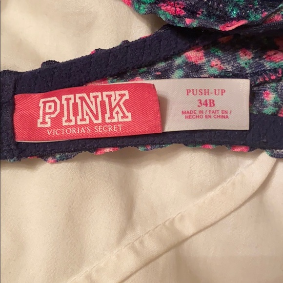 Victoria’s Secret Bra - Picture 3 of 4